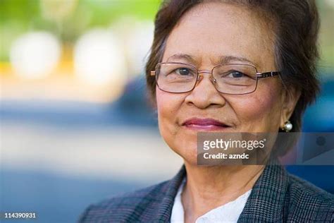 8,475 Beautiful Filipina Woman Stock Photos & High.